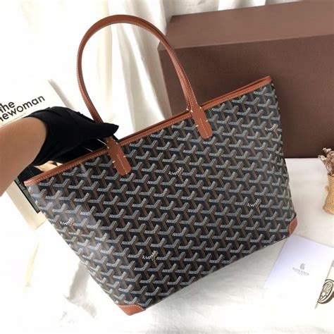 goyard tote with zipper top|Goyard tote bag price uk.